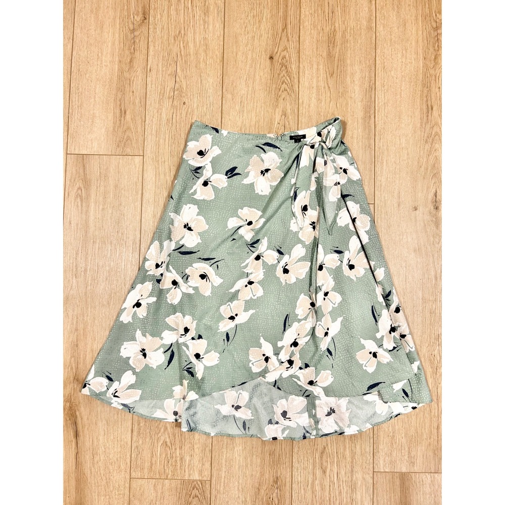 Ann Taylor Factory Sage Green Floral Faux Wrap Midi Skirt Size 8 534885 SU20